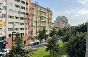 Comfy 2 min to Beach - AC - Photo 35