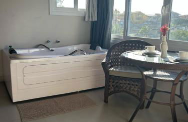 Pousada Vielas do Rosa - centrinho da praia do rosa - Foto 23