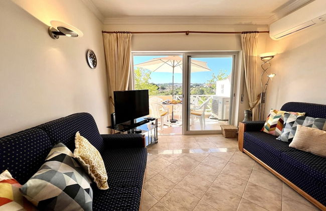 Albufeira Valley 1 With Pool by Homing - Photo 14