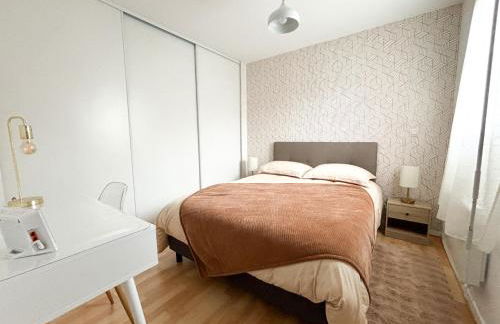 Le Roses- Spacieux T3 cosy proche gare de Lisieux - Foto 3