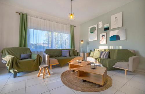 Omalia Apartment - Photo 3