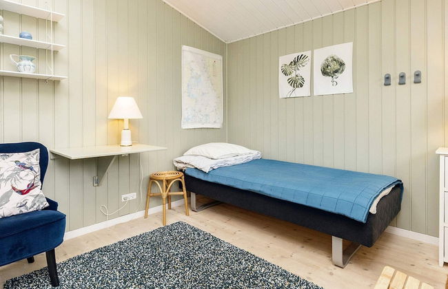 7 Person Holiday Home in Hesselager - Photo 2