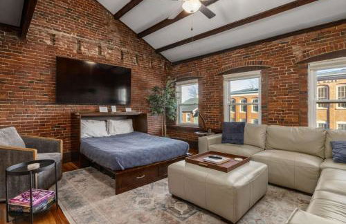 City Loft Group Getaway King Downtown Location - Foto 25