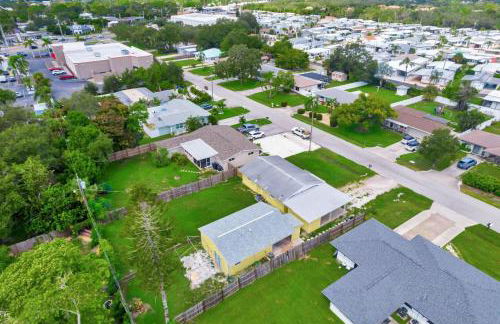 Cozy Coastal Paradise On Siesta Key 7 mins to beach - Foto 36