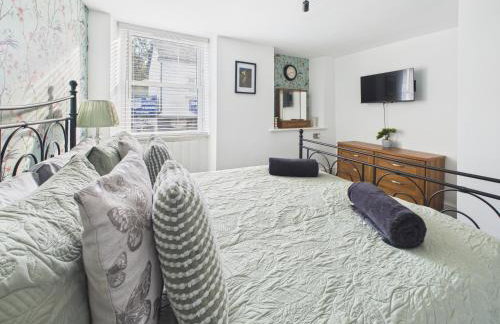 Spacious light and airy apartment with Cinema room - Foto 8