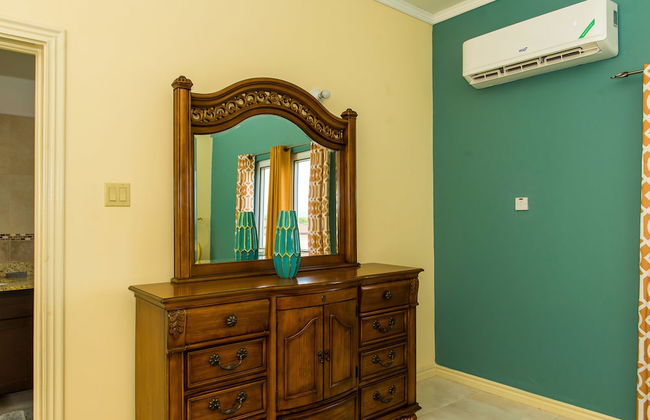 The US Embassy Luxury Apartment - Foto 7