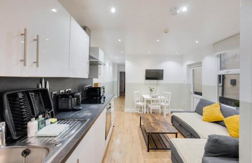 2 Bedroom Apartment for up to 6 Nr Centre - Foto 8