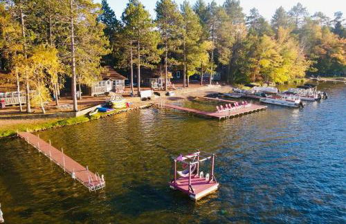 Cedaroma private Home in Resort to relax in the northwoods - Photo 42