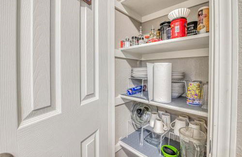 Close to All, Restful Duplex A in Downtown, UTEP, Hospitals - Foto 35