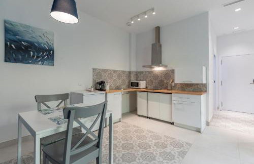 Sunny,Private Terrace,Wheelchair access - Photo 7