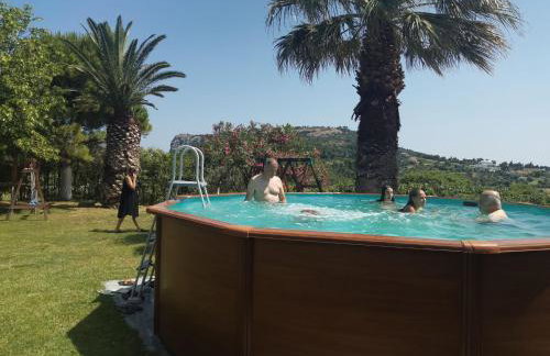 Villa Serenity a luxury relaxing retreat with swimming pool in Kymi Euboea - Foto 9