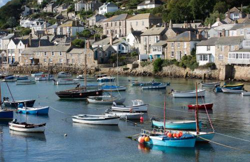 Tides Reach - Free WiFi - Harbourside - Wood Burner - Coffee Machine - Photo 29