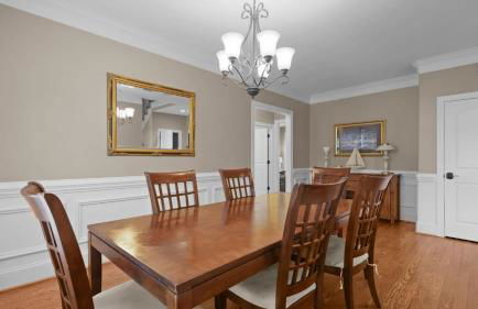 Sleeps 22, Lakefront w/ Private Dock & Pool, 2 Houses Lake Living by Avantstay - Foto 36