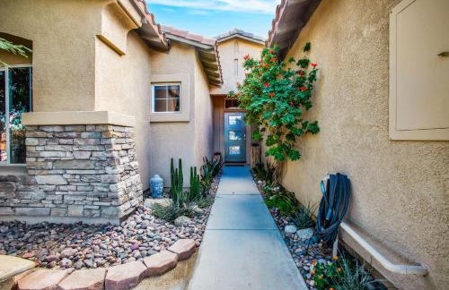 Near Downtown Palm Springs Home with Mountain Views - Foto 36