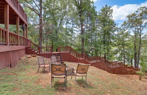 Peaceful Greers Ferry Cabin with Deck and Lake View! - Foto 35