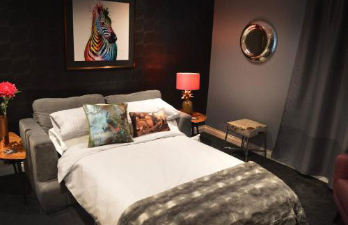 Luxury boutique apartment, free parking & gym - Foto 10