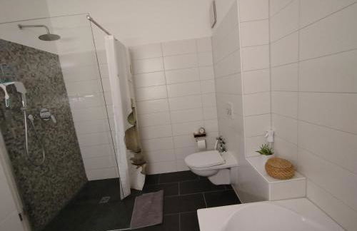 Grüne Oase Ferienwohnung Köln Bonn - Traveler Award Gewinner - Foto 22