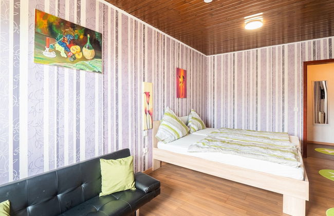 Holiday Home for Groups in Kinheim - Foto 9