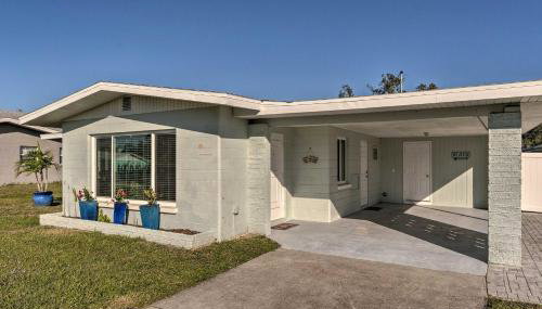 Venice Home w/ Fire Pit & Grill: 2 Mi to Beach! - Foto 2
