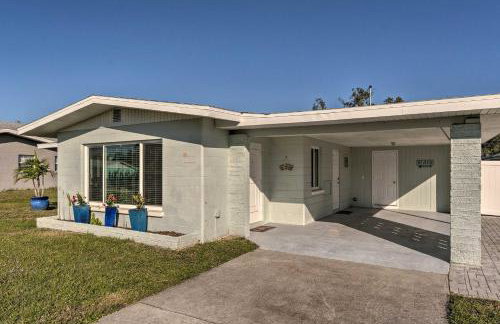 Venice Home w/ Fire Pit & Grill: 2 Mi to Beach! - Foto 2