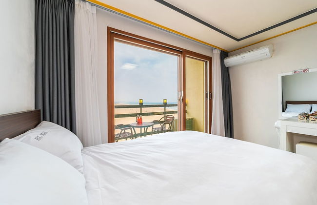 Elmar Condotel - Photo 10