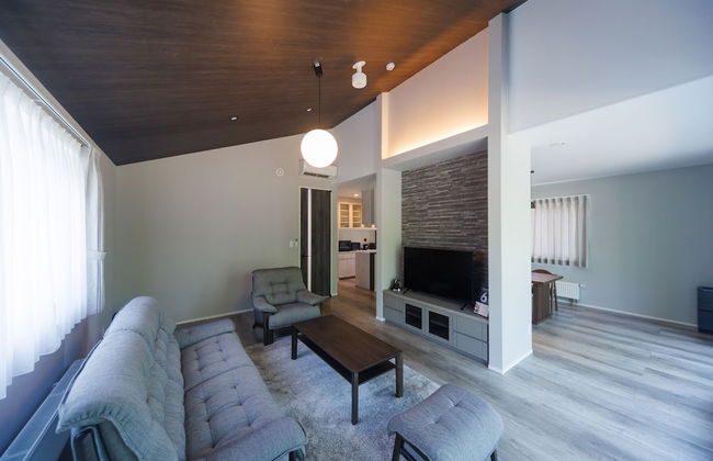 LYS GRACIEUX【Ezo Fuji hoothills】 - Photo 20