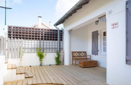 Ravissante maison 300 Mètres de la plage - Photo 10