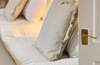 Glebe House - Photo 12