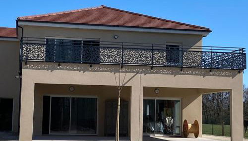 Appartement avec terrasse, proche des 1000 étangs, chapelle Le Corbusier - Foto 4, Garden