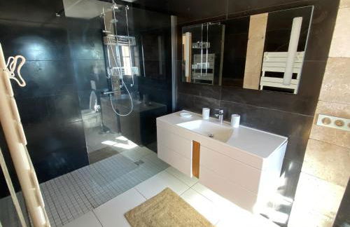 Grande villa familiale vue mer avec piscine - domaine privé à St Cyr sur Mer - Foto 54