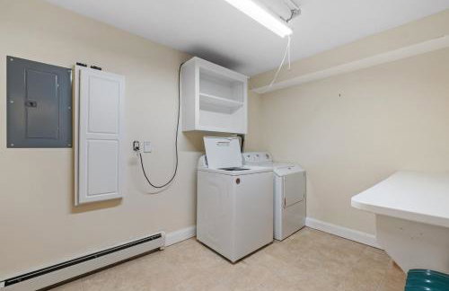 Luxury Riverfront Retreat Hot Tub, Game Room, Gym - Foto 46