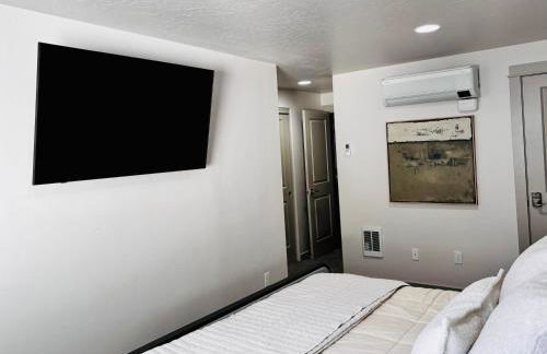 North End - Hyde Park - Hot Tub- Downtown - 3 BR - Foto 74