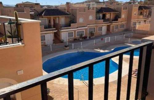 Inviting holiday home with pool - Foto 27