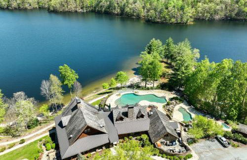 4 Mi to Bear Creek Lake! Serene Escape with Deck - Foto 3