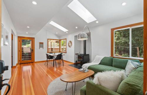 Redwood Oasis - Luxe Santa Cruz Cabin with Hot Tub - Foto 3