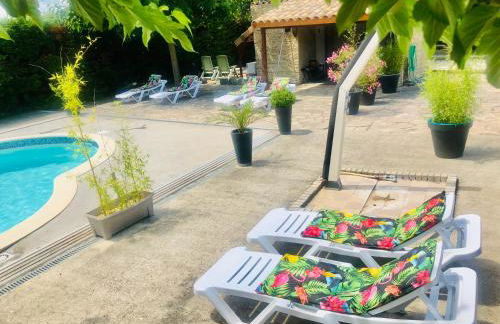 Aux Lauriers d'Adhémar - Foto 39