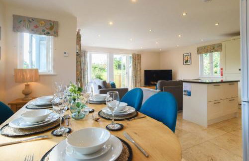 Trewhiddle Retreat V7 by Together Travel - Luxury 3-Bedroom Villa - Foto 11