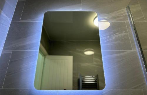 Comfortable 2BR Home 4 Beds Great for Small Groups - Foto 45