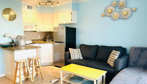 Beautiful newly renovated beachfront condo at Casa Del Mars - Foto 4