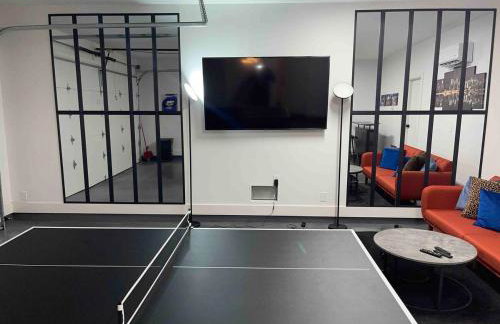 Downtown New 3 Story Sleeps 14 - Foto 11