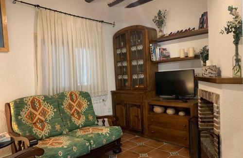 Vive la vida rural: Alojamiento en Les Piles. NIU RURAL, S.L. - Foto 16