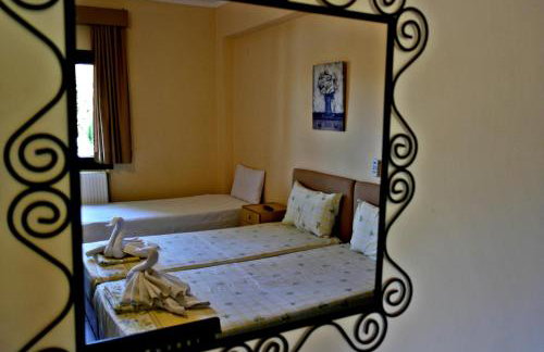 Roula Rooms - Foto 23