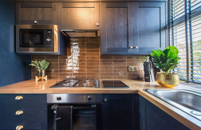 Luxury Versace 1 Bed, Hot Tub, Pool Table, Sky Tv - Foto 9