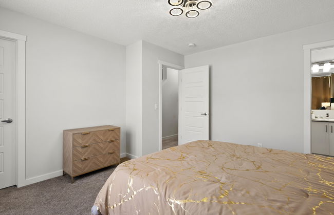 New Apartments in Cranston by GLOBALSTAY - Photo 20