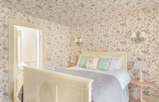 Healey Hall - Photo 20