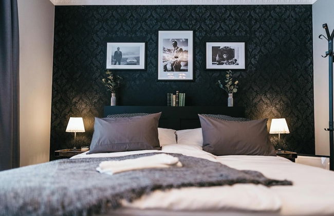 YoHome - Luxury Downtown Apartment - Photo 15