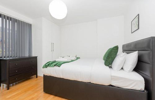 Charming 3BR Duplex in Wembley, 5 Minutes to Tube - Foto 30