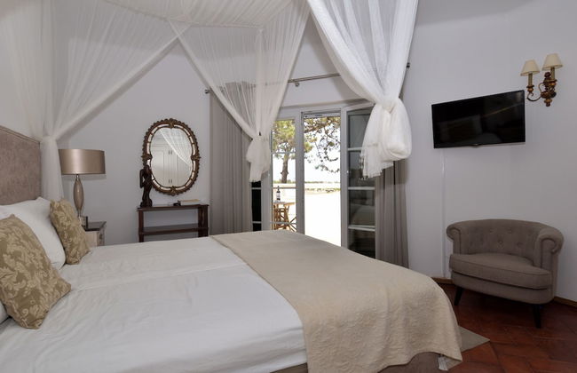 Villacasatulipa-sleeps4-garden-pool-bbq-ac - Foto 4