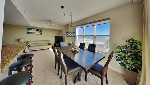 Opus 501 by Distinctive Beach Rentals - Foto 2, Comodidade do alojamento