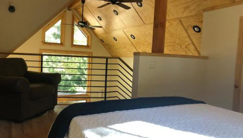 River Rock Retreat - Photo 2